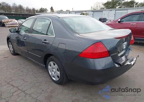 2007 Honda Accord 2.4 Lx from USA, damaged, VIN 1HGCM56407A017704